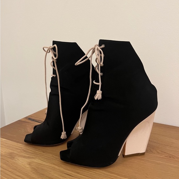 Vintage Dior Open Toe Heel - Picture 1 of 6